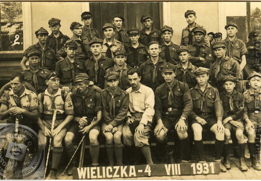 Bukowieccy i nowotomyscy harcerze na wycieczce w Wieliczce (1931).