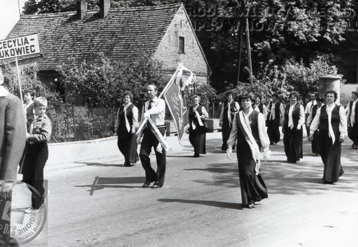 Przemarsz "Cecylii" w Dusznikach Wlkp.