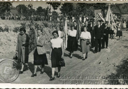 Mieszkańcy Wytomyśla - procesja Bożego Ciała w Wąsowie.