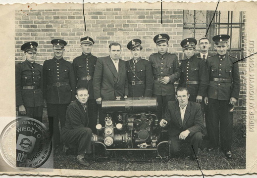 24 czerwca 1959r. Przy nowej motopompie.