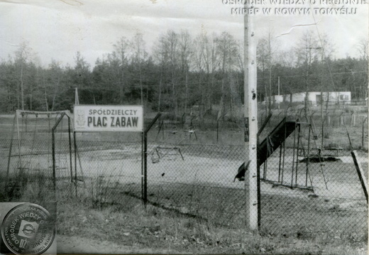 Spółdzielczy Plac Zabaw W Jasrezębsku, rok 1990