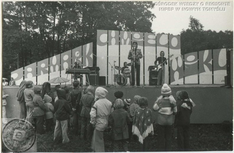003_Jarmark_Chmielowikliniarski_1977_gm_zbiory_MiPBP_NT_01.jpg