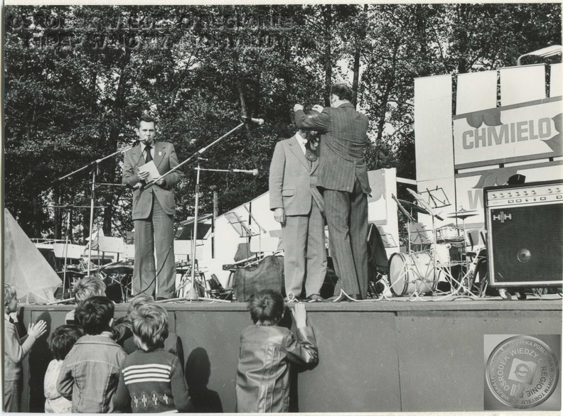 034_Jarmark_Chmielowikliniarski_1978_gm_zbiory_MiPBP_NT_01.jpg