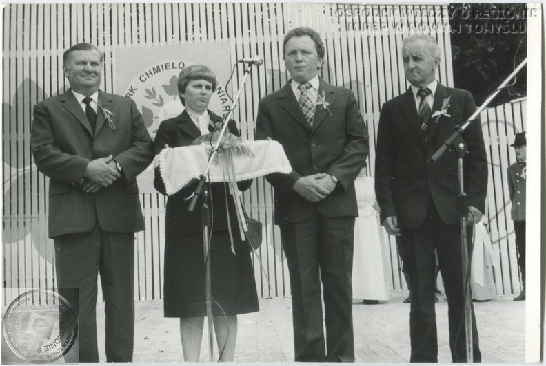 044_Jarmark_Chmielowikliniarski_1986_gm_zbiory_MiPBP_NT_01.jpg