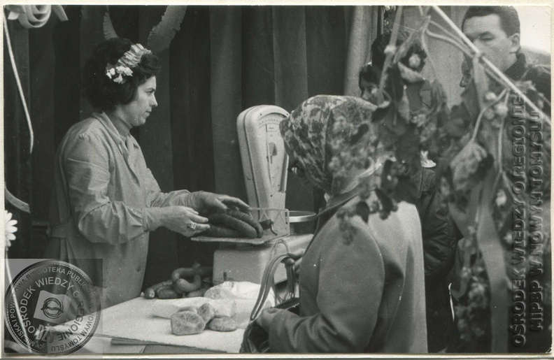 048_Jarmark_Chmielowikliniarski_1978_gm_zbiory_MiPBP_NT_01.jpg
