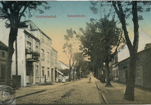 Ulica Piłsudskiego, dawniej Dworcowa. Widok w stronę pl. Chopina, około 1915 r.