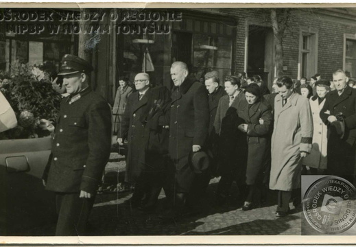 Kondukt żałobny na pogrzebie pana Szczepaniaka -1961 r.