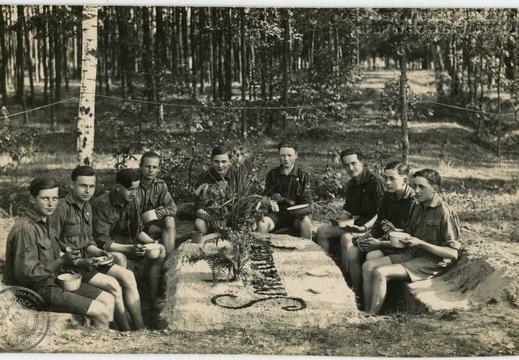 Wycieczka harcerzy na Glińskie Góry, czerwiec 1930 r.