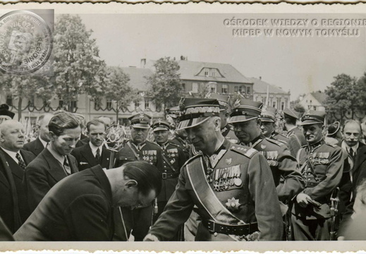 Uroczystość przekazania broni na FON - pl. Niepodległości; 10 lipca 1938 r.