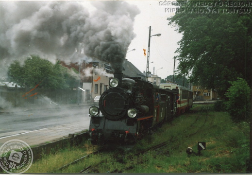Kolejka wąskotorowa.  