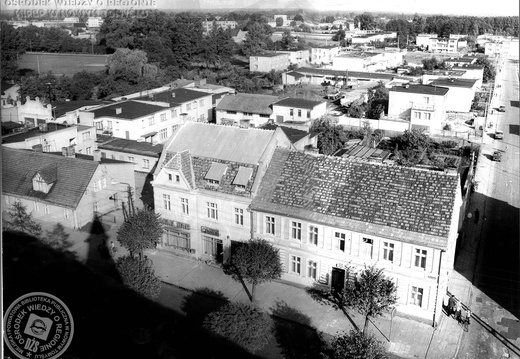 Widok z lotu ptaka na panramę miasta od strony ulicy Piłsudskiego.
