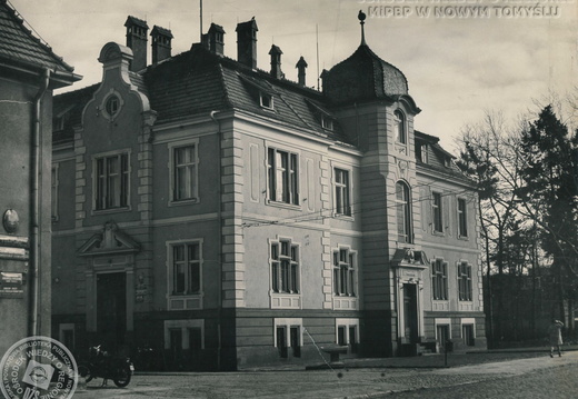 Budynek Urzędu Gminy, dawniej Starostwa Powiatowego.
