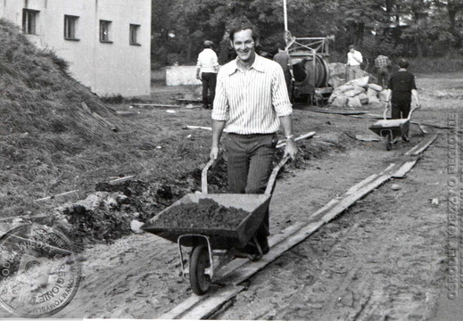 Czyn społeczny przy budowie strzelnicy w PKiW - przełom lat 70/80